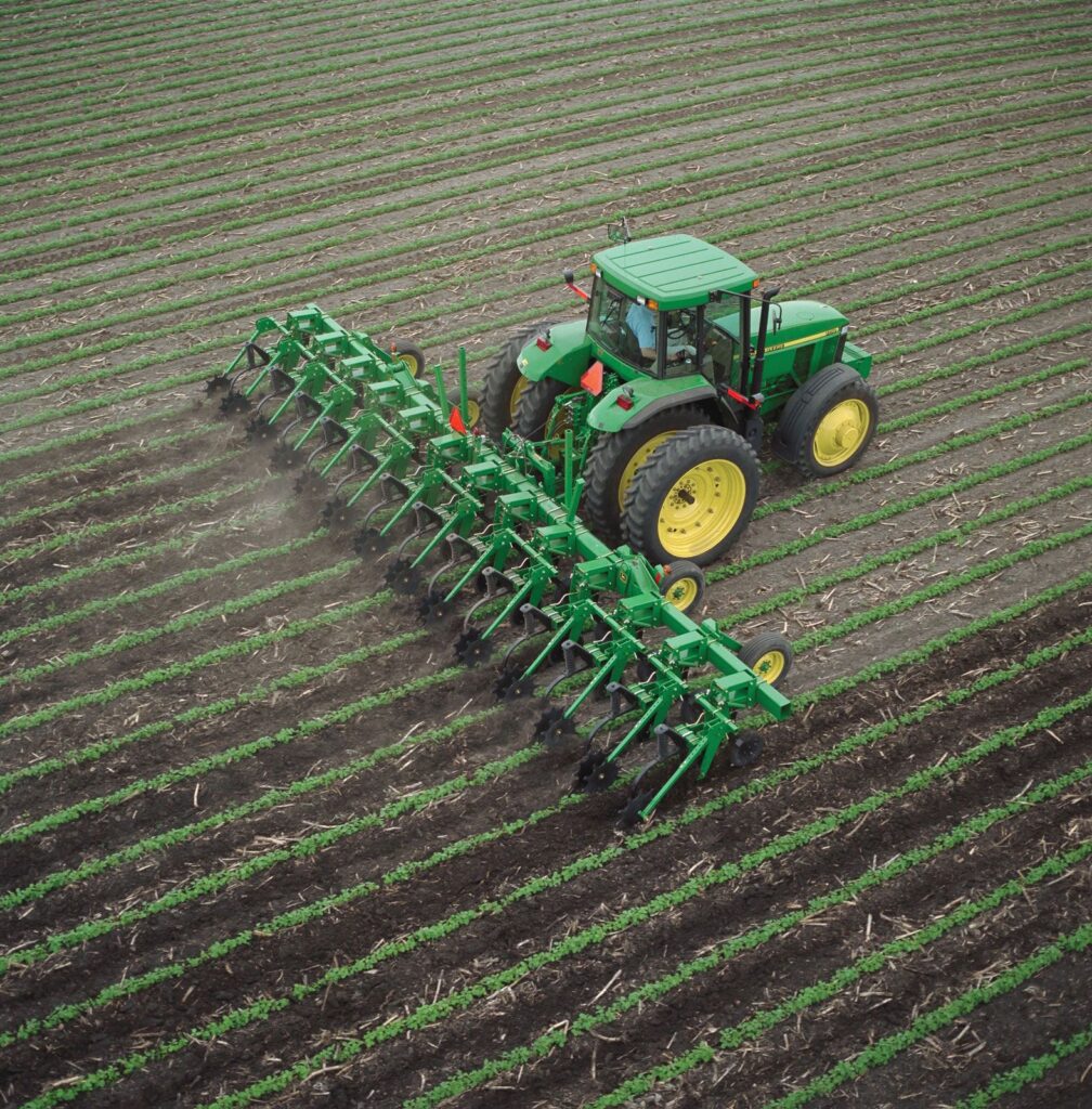 crop-cultivator-3931205304